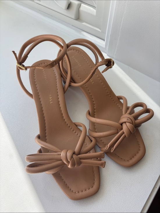 Loeffler Randall Shoes - LOEFFLER RANDALL
Women's Mikel Bow Mid-Heel Sandal
Size 7